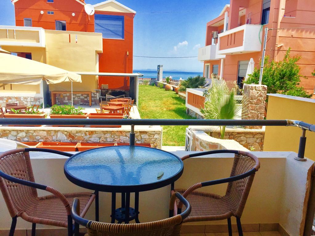 Nitelli'S Houses Skala Neon Kydonion Ngoại thất bức ảnh